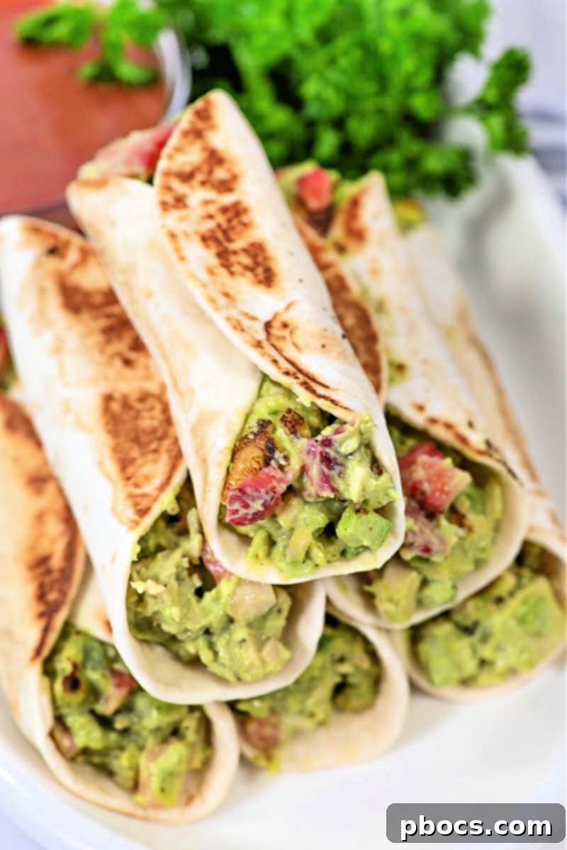 Keto Avocado Chicken Strawberry Salad Roll-Ups