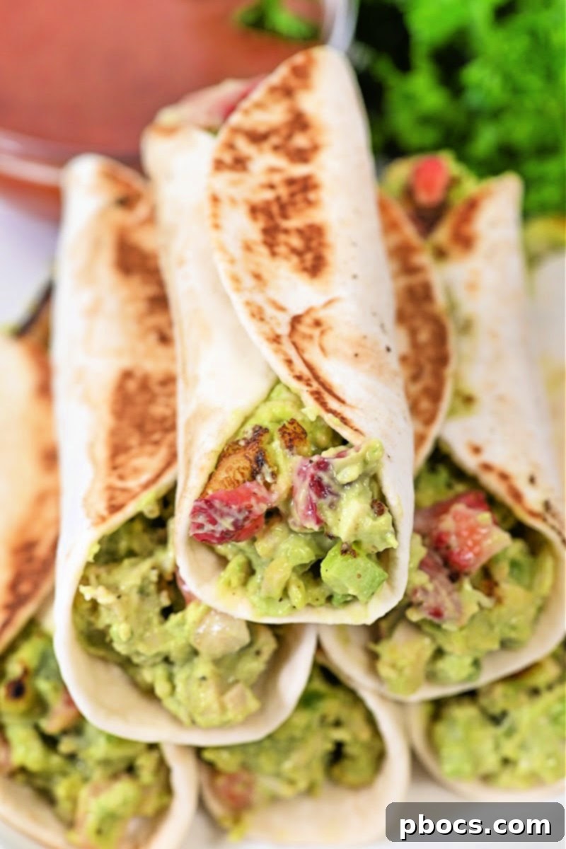 Keto Avocado Chicken Strawberry Salad Roll-Ups