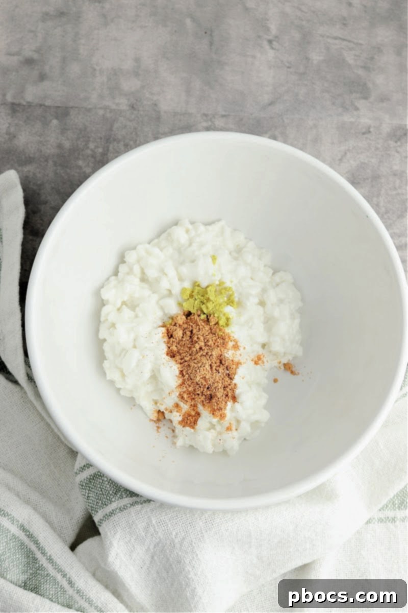 Cottage cheese and spices