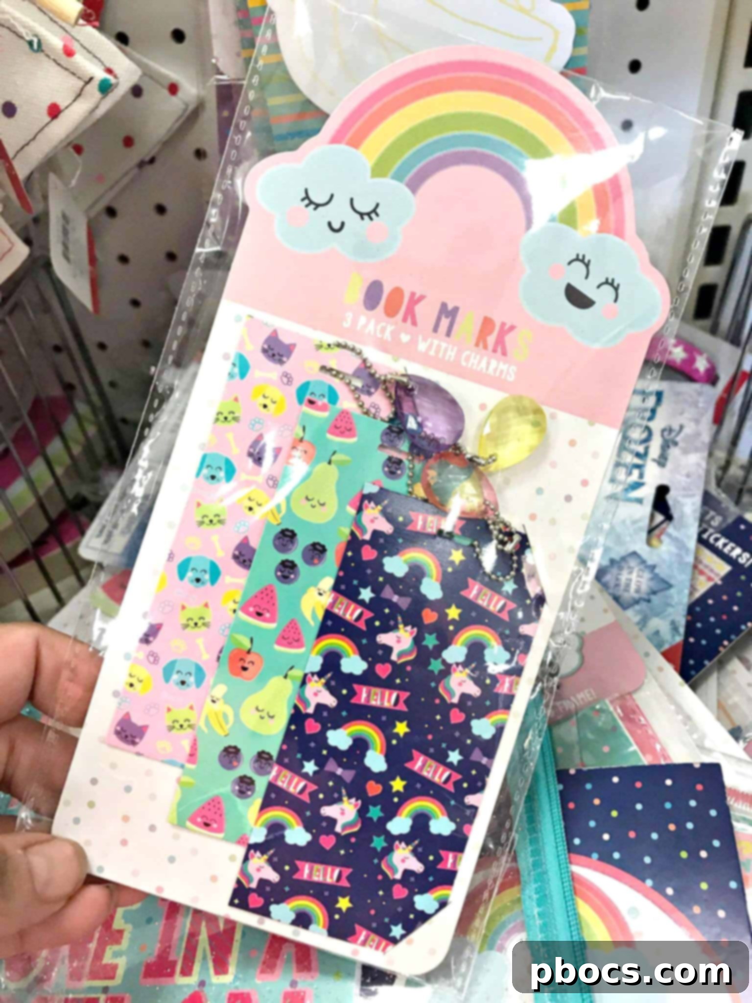 Small, decorative note pads perfect for leaving sweet messages in lunchboxes or for quick reminders, from Target Dollar Spot