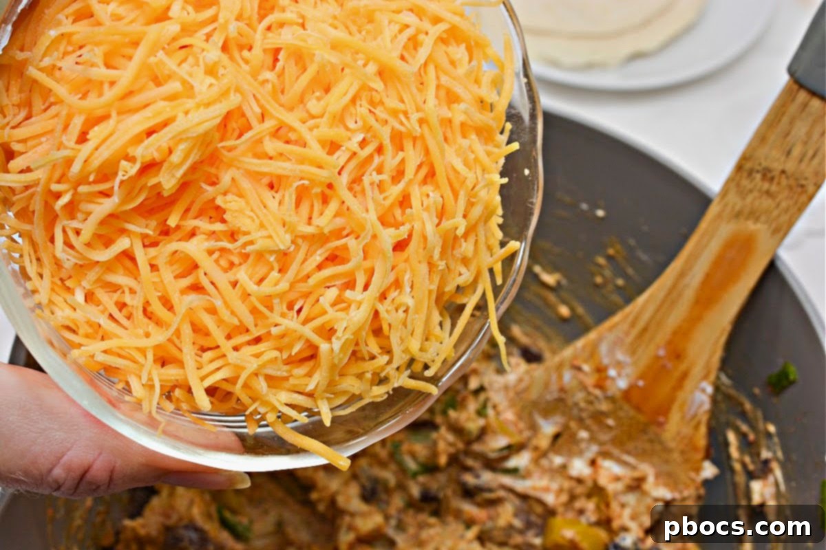 Low-Carb Southwest Chicken Roll-Ups