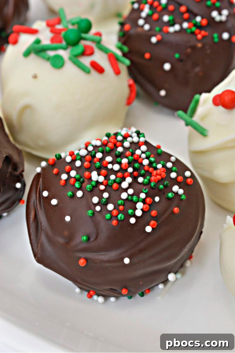 Low Carb Christmas Cake Balls
