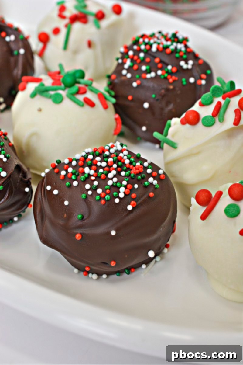 Low Carb Christmas Cake Balls